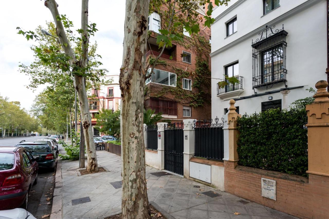 Apartamentos Rg Plaza De Espana Sevilla Exterior foto