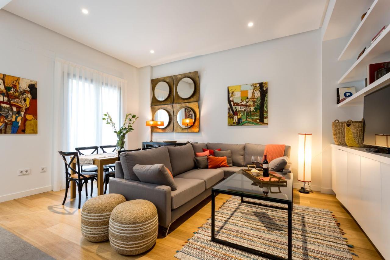 Apartamentos Rg Plaza De Espana Sevilla Exterior foto